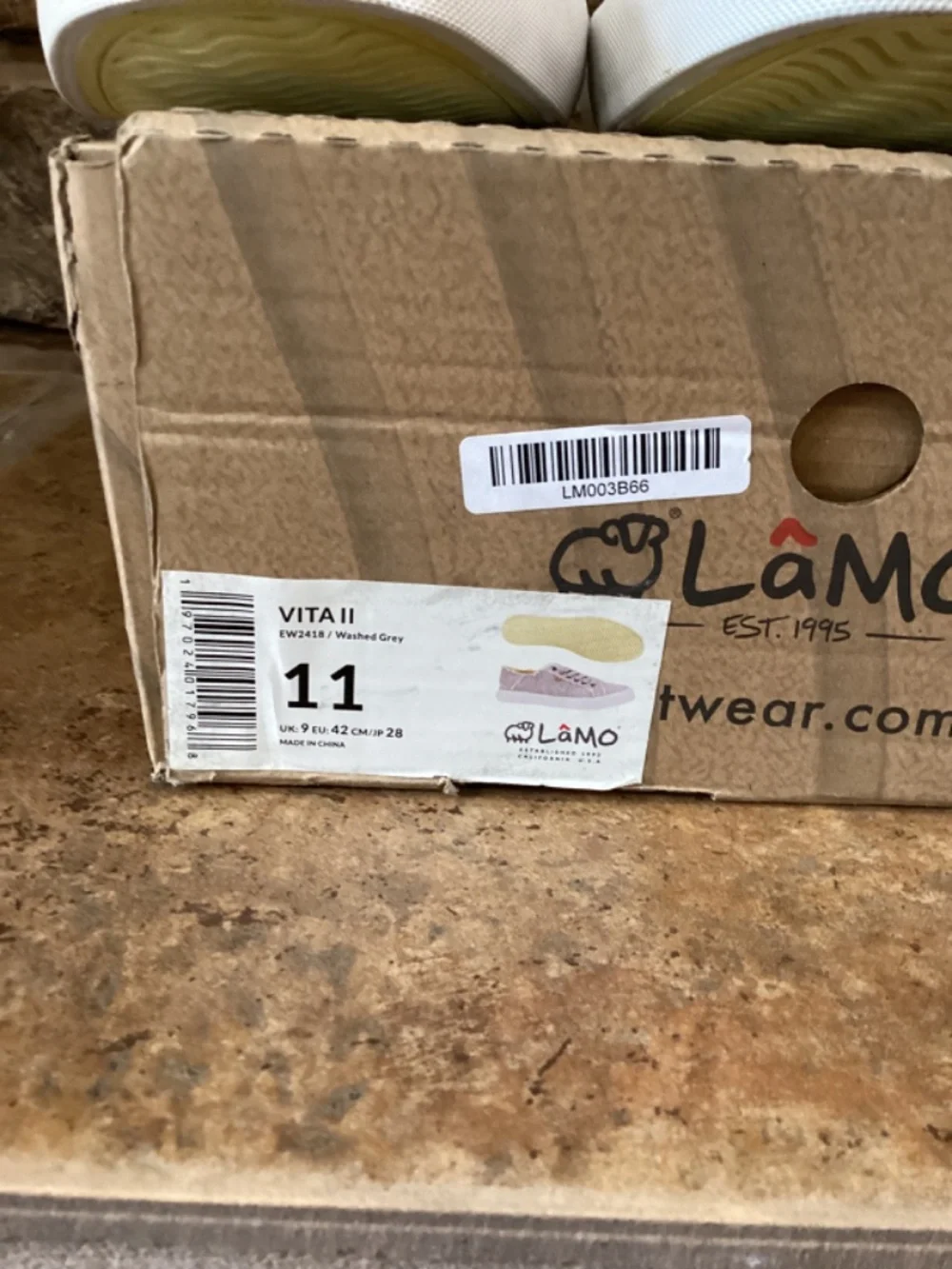 Lamo Vita 2 Womens Sneakers Size 11‎ Washed Gray New In Box Fabric Lace Up